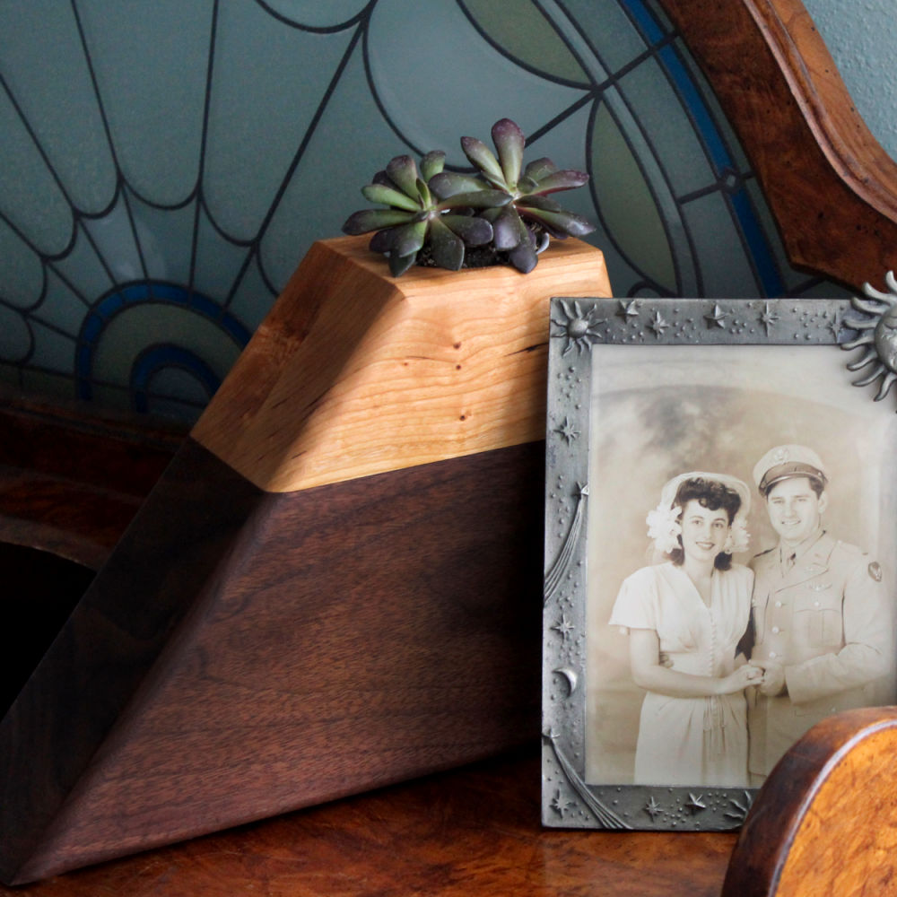 The Living Urn Planter™ for Pets